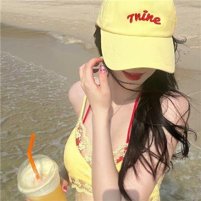 女税务员